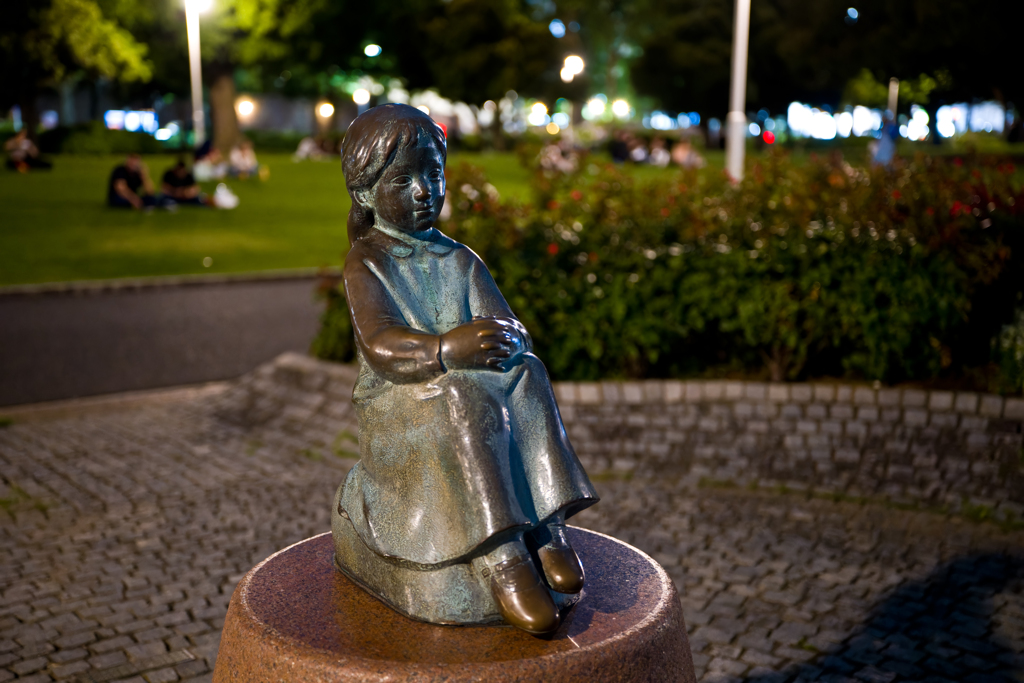 山下公園（28-45mm F1.8 DG DN試写）