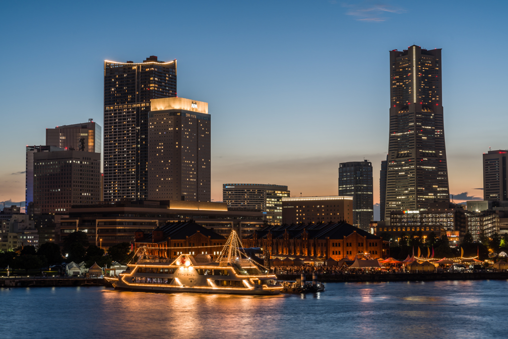 みなとみらい夕景