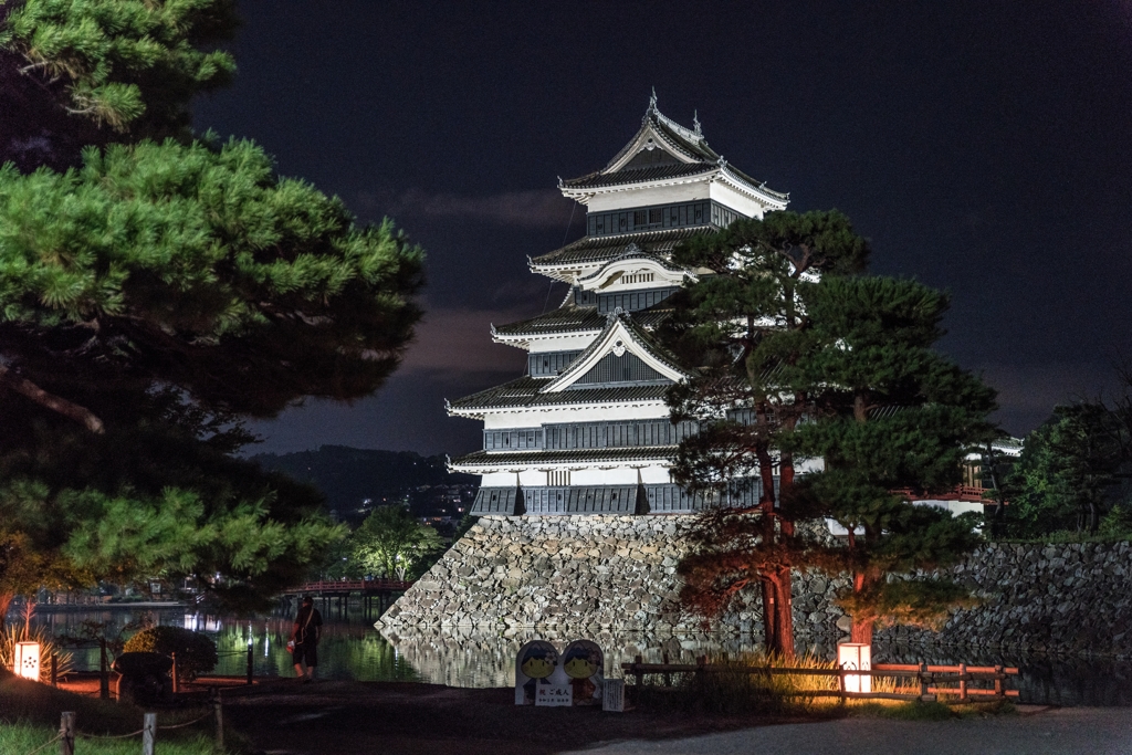 松本城ライトアップ