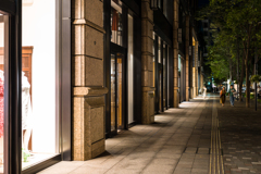 真夏の夜、丸の内