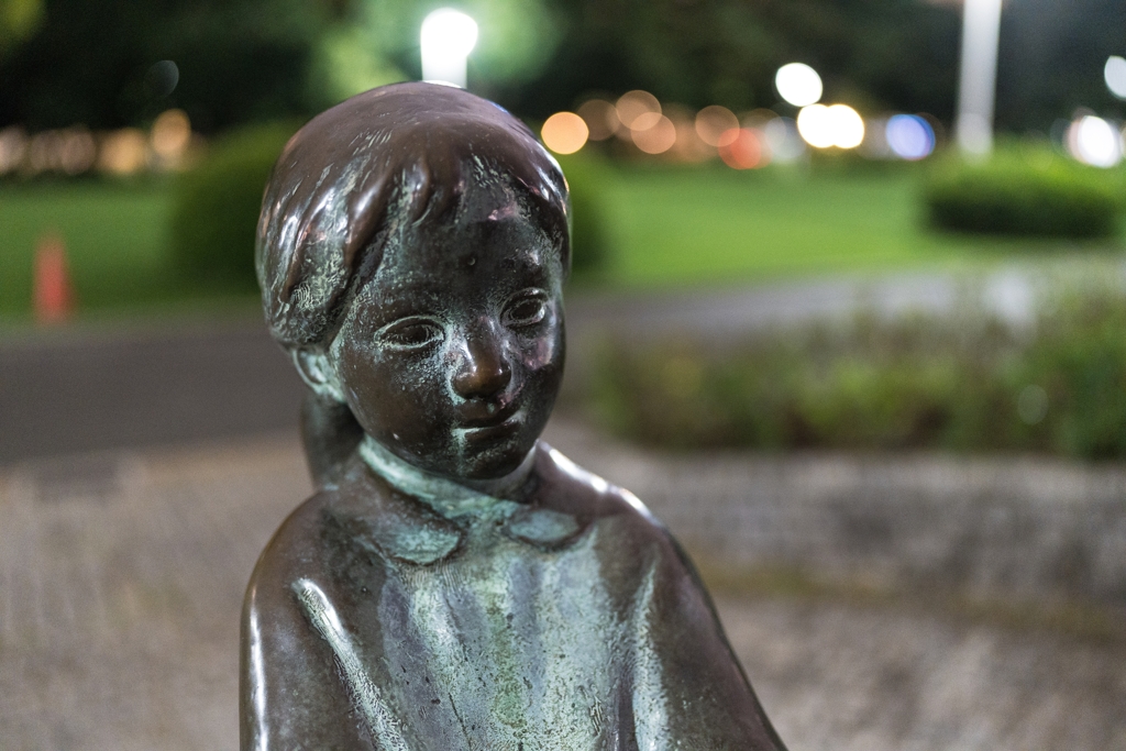 山下公園　赤い靴はいてた女の子像