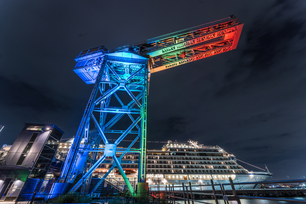 横浜、初入港！　バイキングオリオン