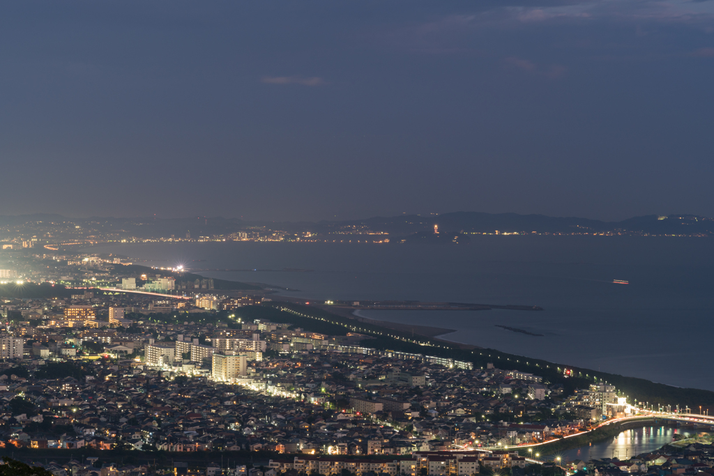 湘南平から相模湾を望む
