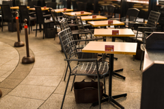 真夏の夜、丸の内