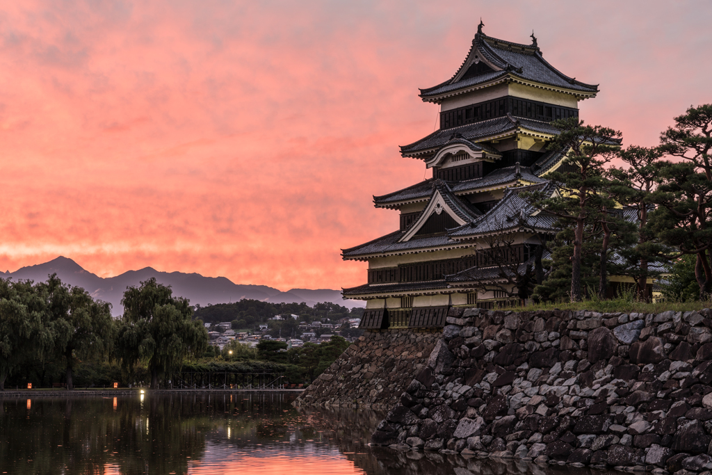 松本城　夕景