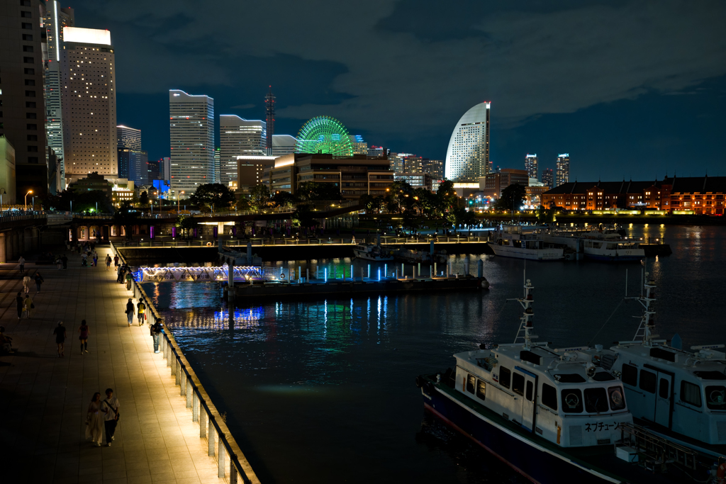 みなとみらい夜景（28-45mm F1.8 DG DN試写）