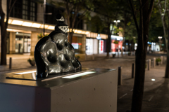 真夏の夜、丸の内