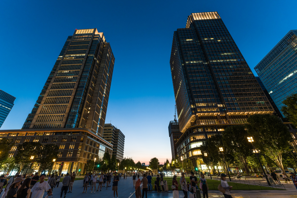 東京駅前