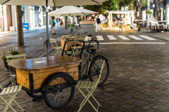 真夏の夜、丸の内