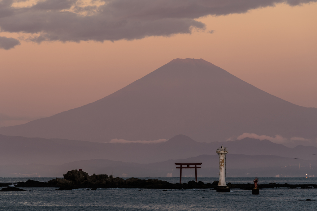 真名瀬の夜明け