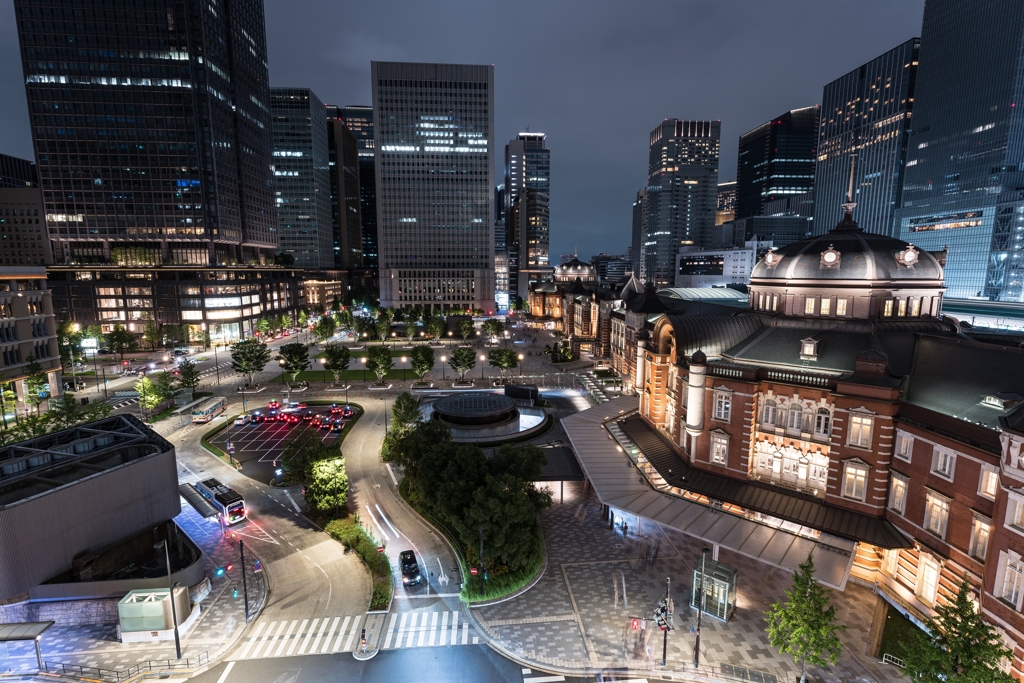 KITTEガーデンから東京駅