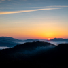 中国山地の夜明け