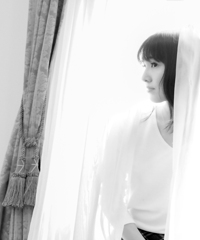 Lace curtain