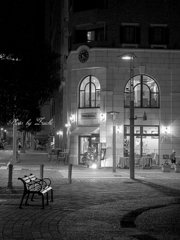 午後6時20分の街角