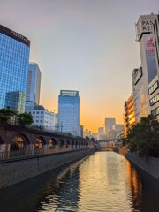 万世橋より