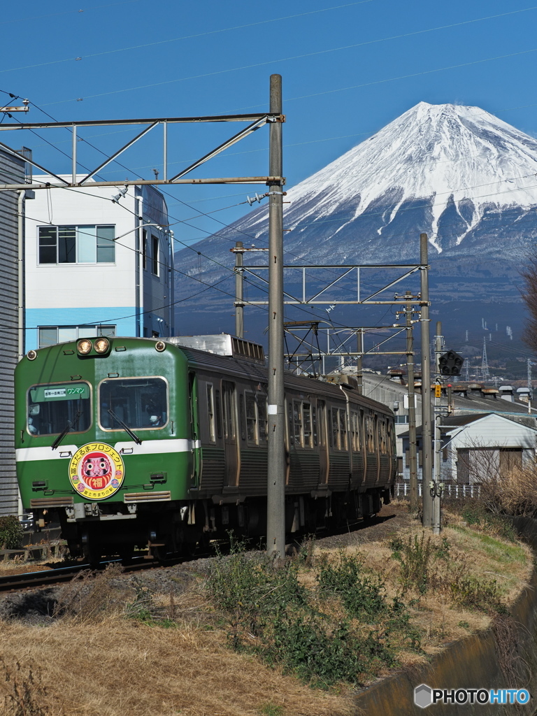 岳南電車と富士山