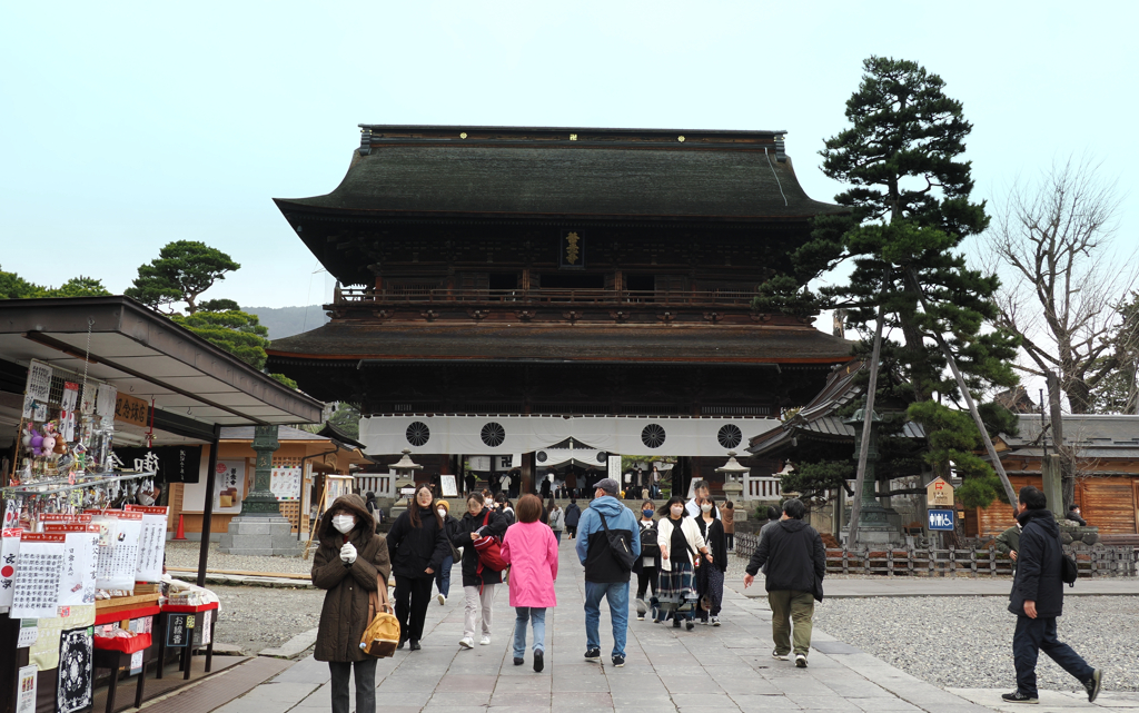 牛に引かれて善光寺参り４