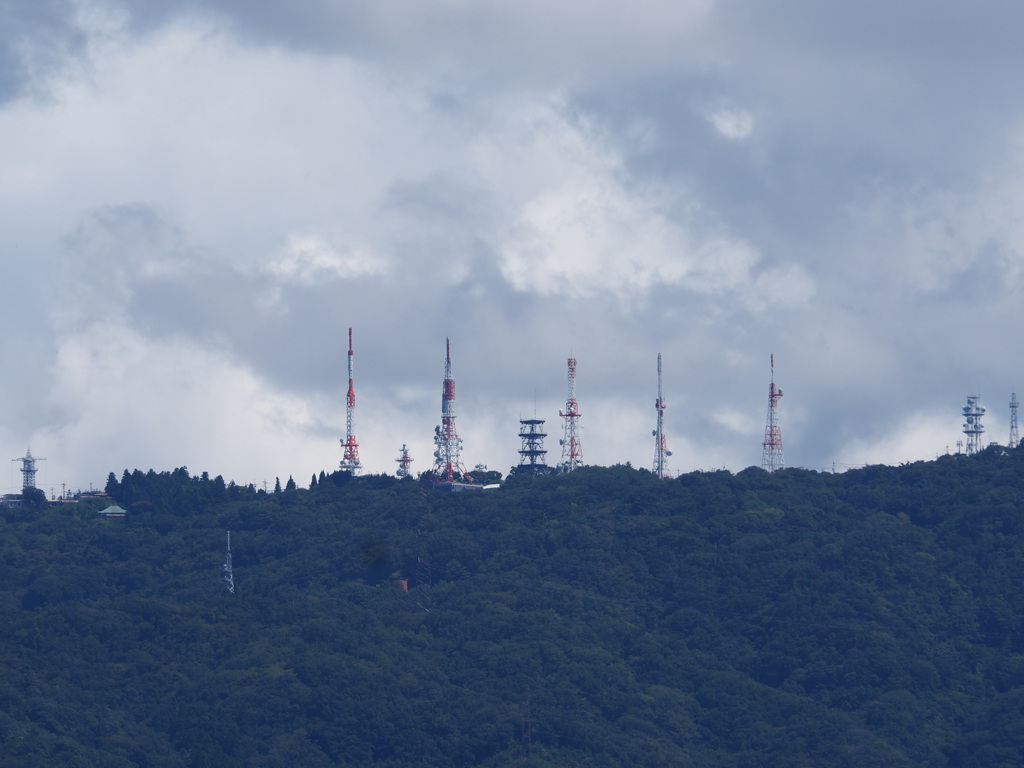 生駒山の夏の空