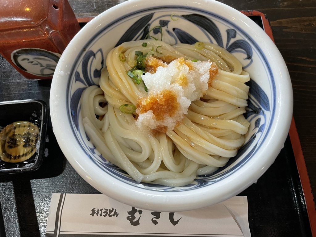 香川の名産の讃岐うどんが美味しいの
