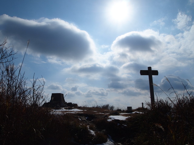 野坂岳914m