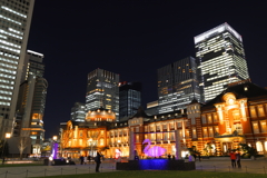 東京駅丸の内で煌めくイルミネーション