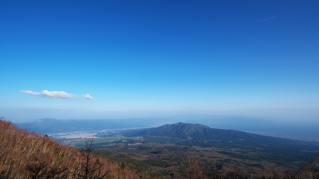 標高2400メートルの青空