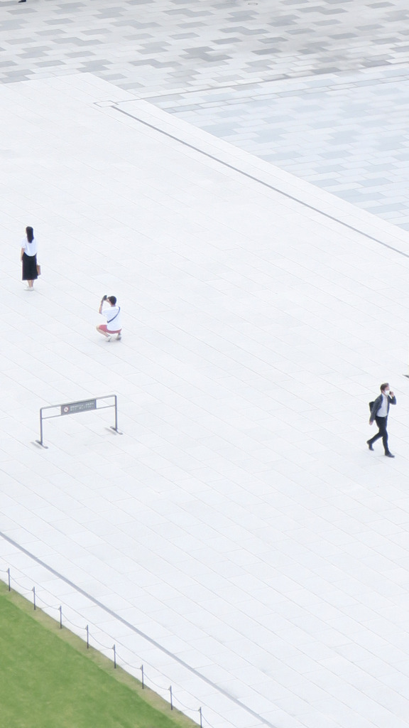 D87212E7-D094-46C2-8433-47A8FF026A42