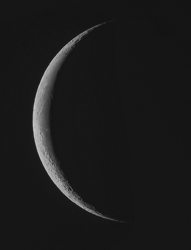 月　12月17日月齢２６．８