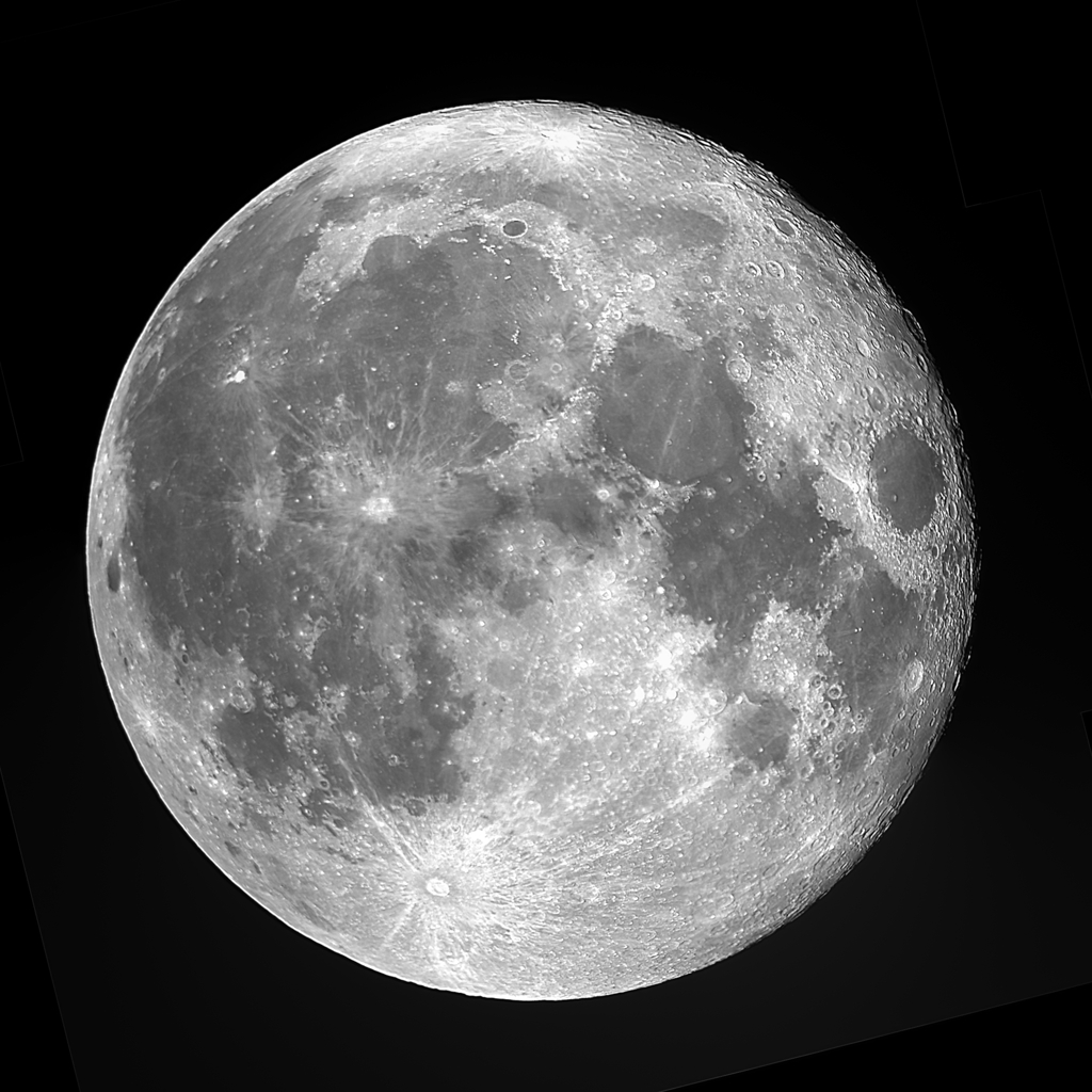 月　8月2日　月齢１５．４　満月