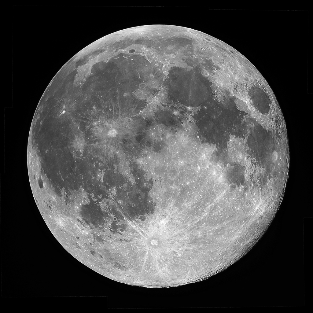 月　12月19日　月齢１４．８　満月。