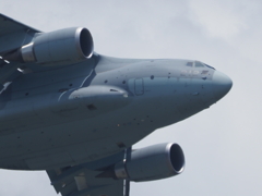 C-2輸送機