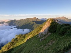 燕山荘前から３