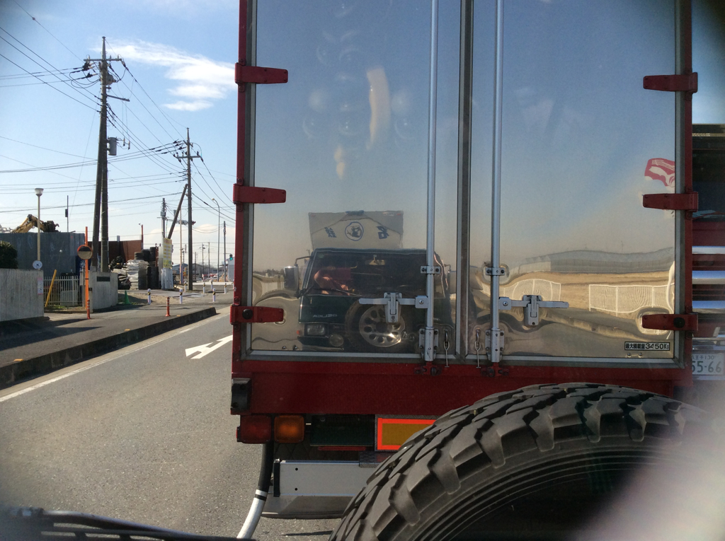 スターワゴンの車窓から(鏡面)