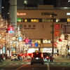 ２６日の駅前