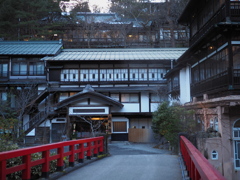 老舗宿