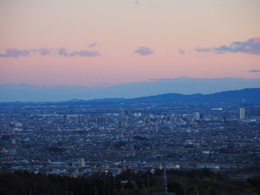 夕暮れの街