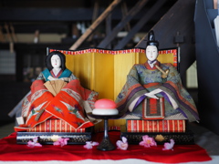 茶屋本陣のひな人形
