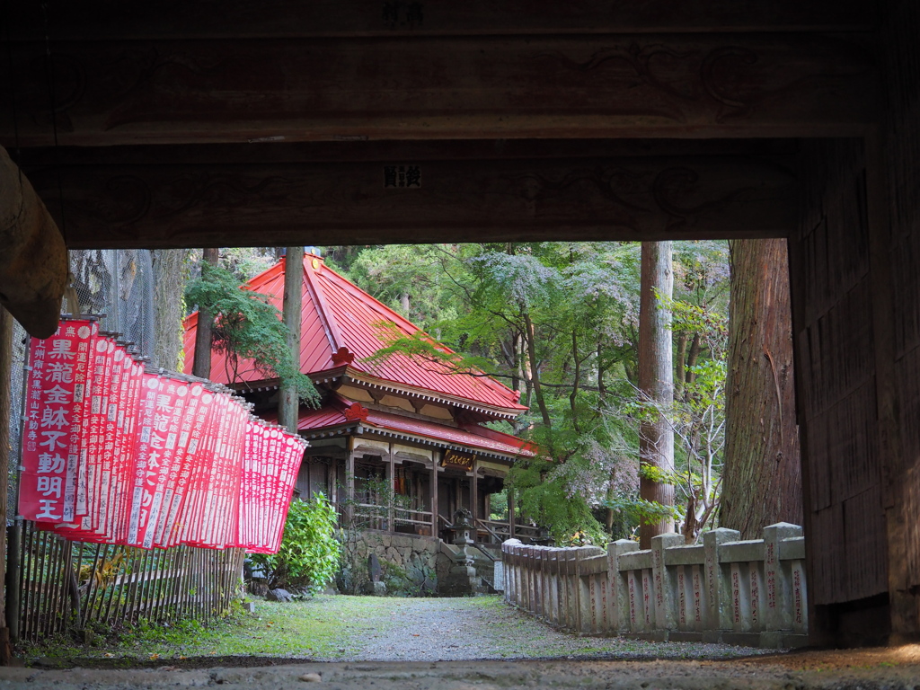 山門から