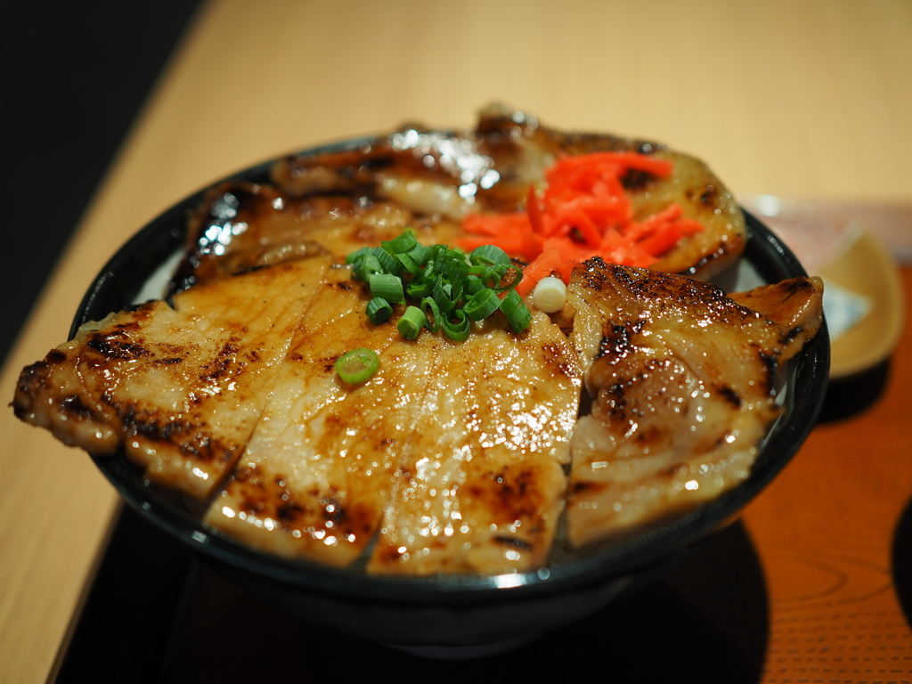 豚味噌丼