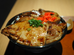 豚味噌丼
