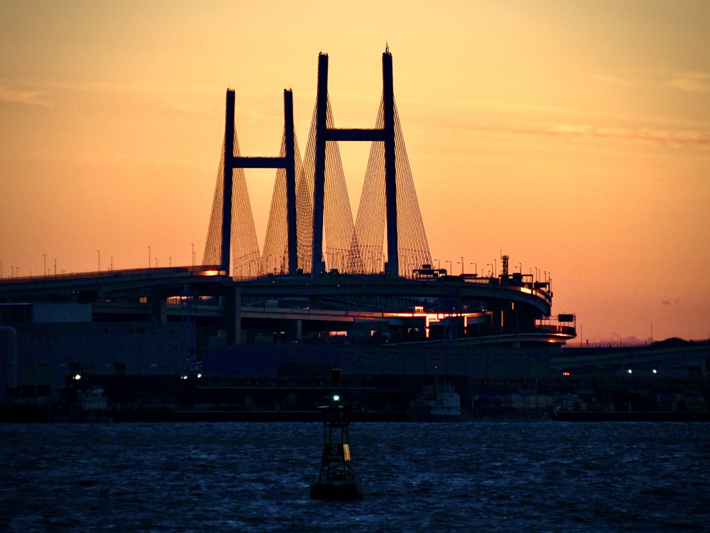 夕景・ベイブリッジ