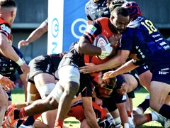 ゴール前の攻防