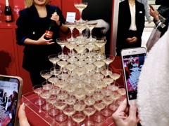 憧れのシャンパンタワー