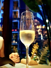「酔撮(よいどれ)」アリビアーモ・ バー ・アペリチェーナ2
