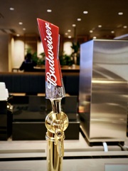 「酔撮(よいどれ)」ビールサーバー