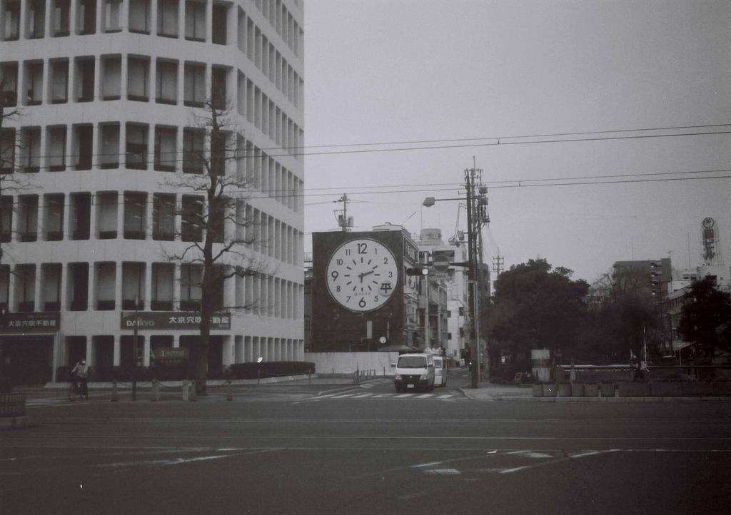 街中の時計