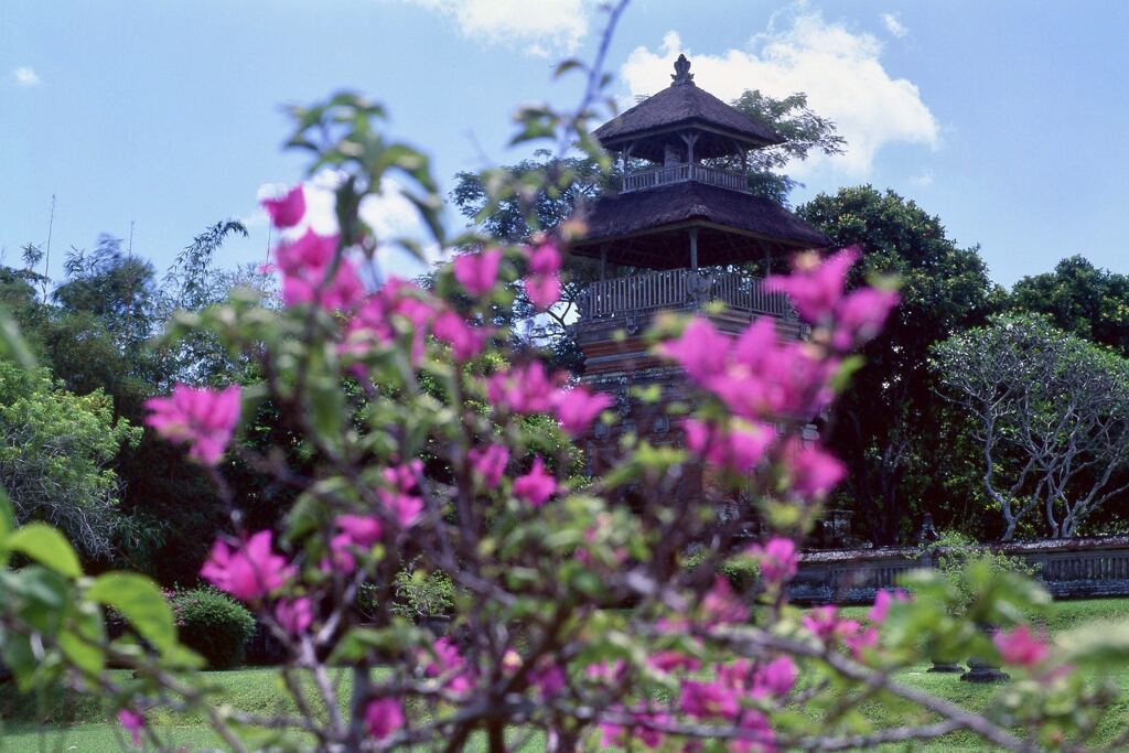 タマン・アユン寺院の鐘楼