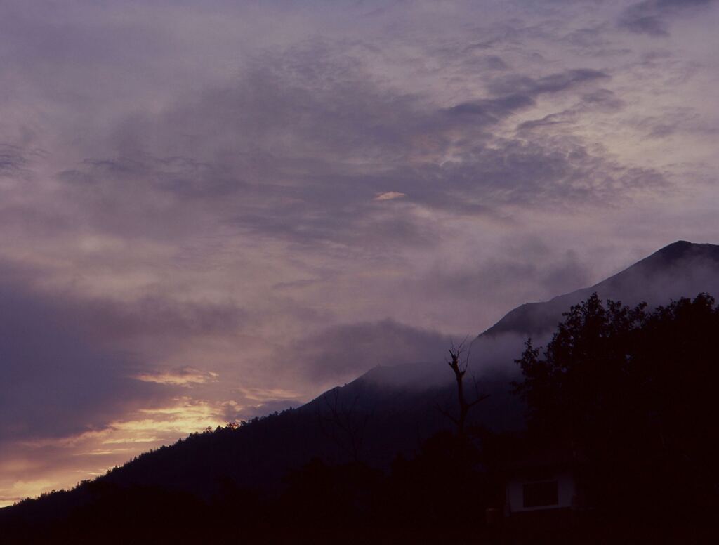 バトゥール山夕景