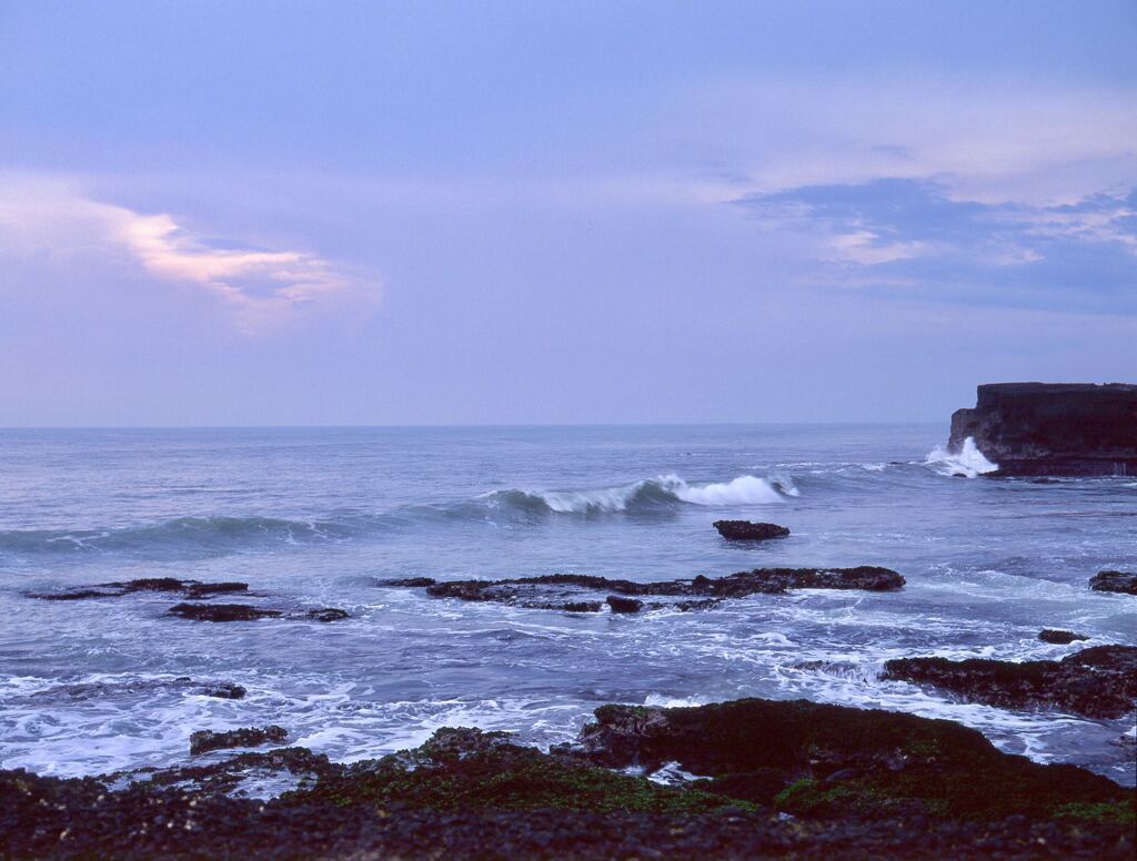海の風景・午後