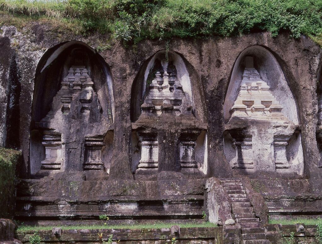 グヌン・カヴィ